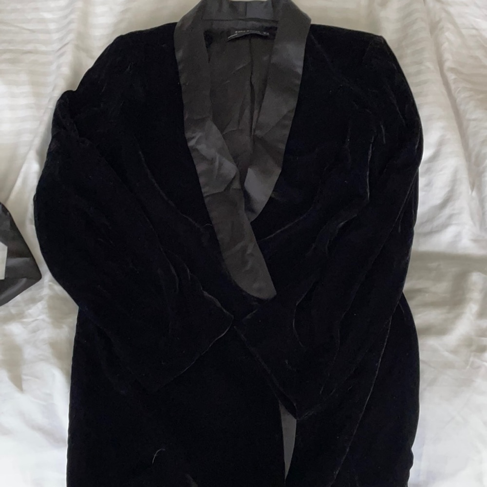 Zara velvet blazer